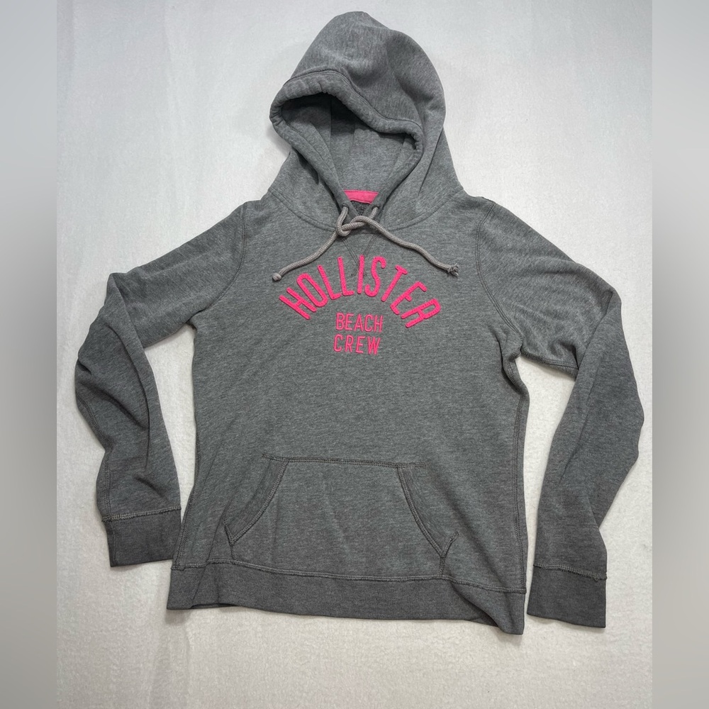 Hollister Gray Hoodie Pink Logo Beach Crew Pullover Women’s Medium